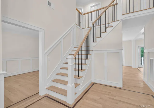Photo 5 of Single family home for sale at 48 S Rt 25a E Route, Brookhaven, NY 11786 | MLS# 1033072 | Listing updated on 2026-08-23