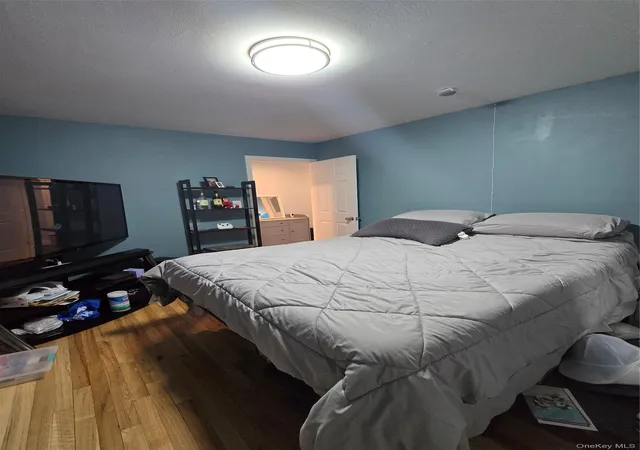 2nd image of 355 Route 111 #19, Smithtown, NY 11787 | MLS# 1033107