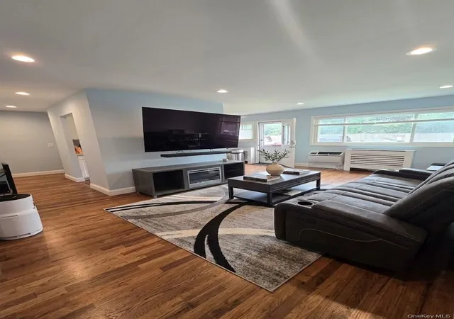 Photo 2 of Condo for sale at 355 Route 111 #19, Smithtown, NY 11787 | MLS# 1033107 | Listing updated on 2026-09-24