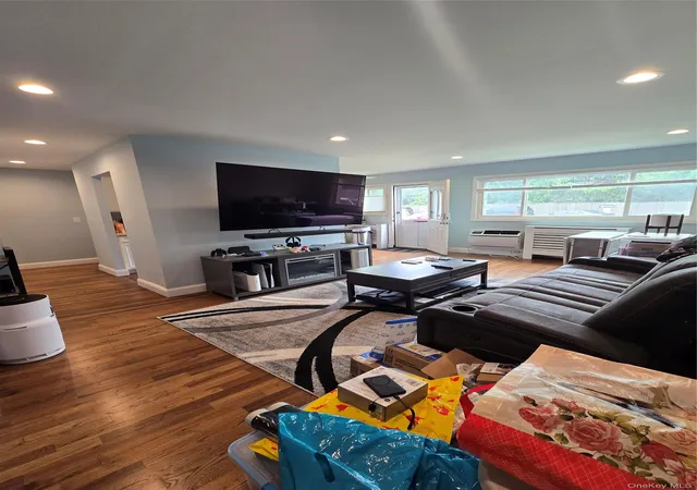 6th image of 355 Route 111 #19, Smithtown, NY 11787 | MLS# 1033107