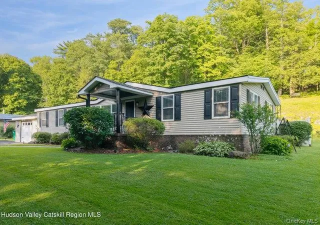2nd image of 618 Old Stage Rd, Saugerties, NY 12477 | MLS# 1033108