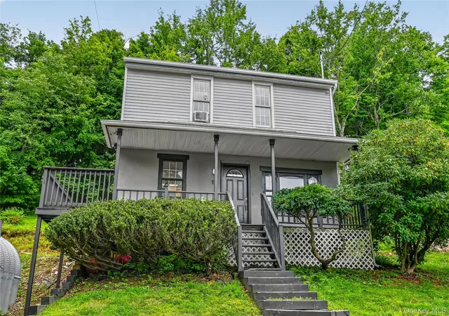 Photo 2 of Single family home for sale at 17 Underhill Trl, Monroe, NY 10950 | MLS# 1033115 | Listing updated on 2026-08-27