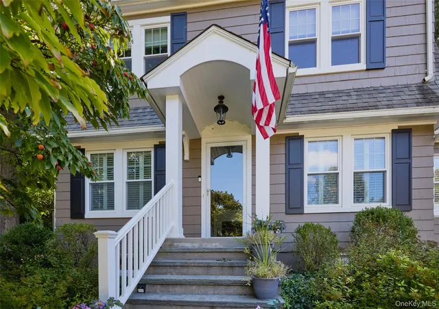 Photo 2 of Single family home for sale at 22 Hillside Ave, Bedford, NY 10536 | MLS# 1033118 | Listing updated on 2026-09-18