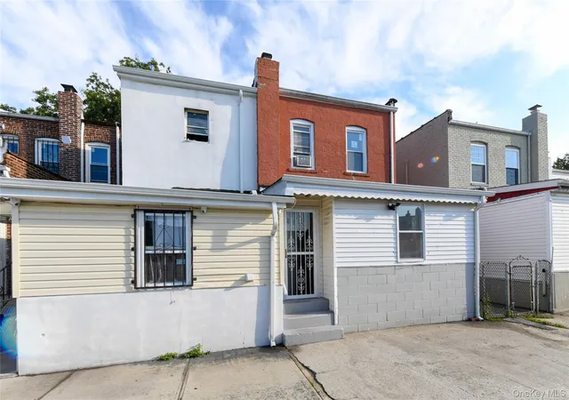 Photo 4 of Single family home for sale at 126-12 116th Avenue, New York, NY 11420 | MLS# 1033120 | Listing updated on 2026-08-04