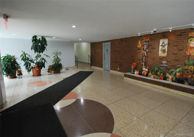 Photo 2 of Condo for sale at 2 Sadore Ln #5E, Yonkers, NY 10710 | MLS# 1033148 | Listing updated on 2026-10-06
