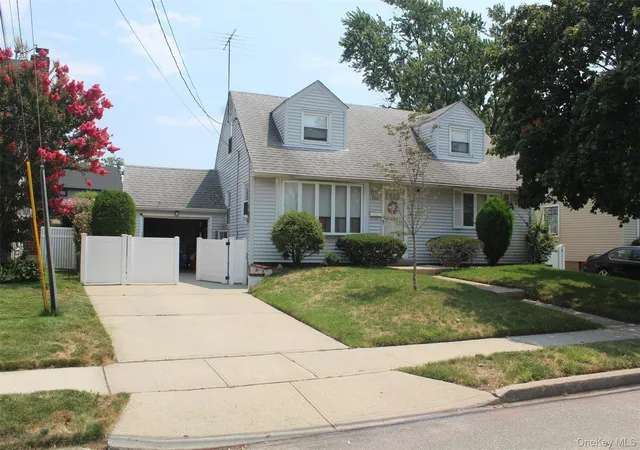 Photo 1 of Sale Pending at 120 N Terrace Pl, Hempstead, NY 11580 | MLS# 1033150 | Listing updated on 2026-09-15