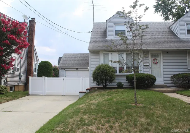 Photo 3 of Sale Pending at 120 N Terrace Pl, Hempstead, NY 11580 | MLS# 1033150 | Listing updated on 2026-09-15