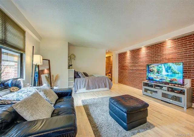 Photo 1 of Condo for sale at 161 Pearsall Dr #3F, Mount Vernon, NY 10552 | MLS# 1033168 | Listing updated on 2026-08-22