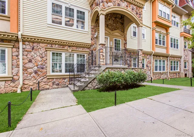 2nd image of 16 Elm St #301, Ramapo, NY 10977 | MLS# 1033208