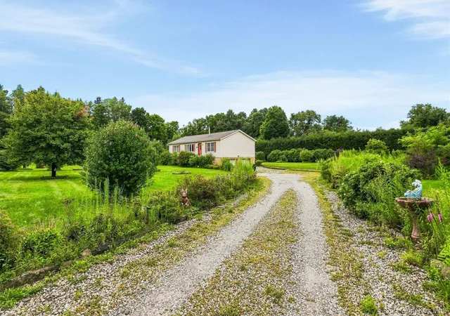 Photo 3 of Single family home for sale at 66 Reservoir Rd, Pawling, NY 12564 | MLS# 1033232 | Listing updated on 2026-08-15