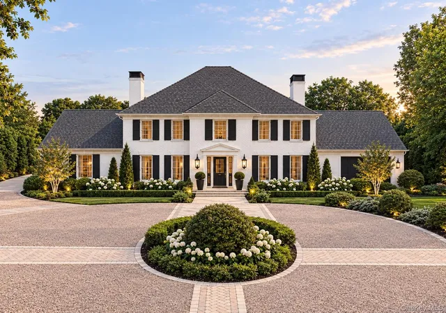 Photo 3 of Mansion for sale at 109 Mamaroneck Rd, Scarsdale, NY 10583 | MLS# 1033235 | Listing updated on 2026-09-16