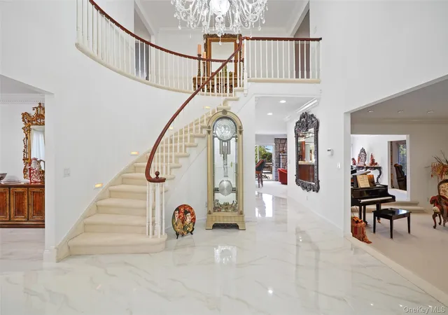 Photo 4 of Single family home for sale at 109 Mamaroneck Rd, Scarsdale, NY 10583 | MLS# 1033235 | Listing updated on 2026-09-16