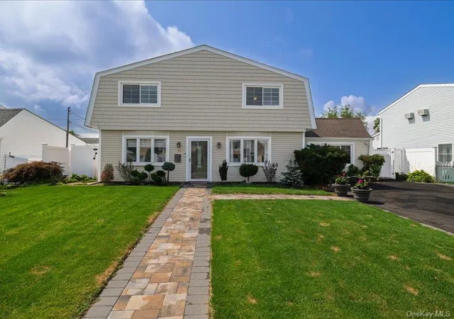 1st image of 18 Old Farm Rd, Hempstead, NY 11756 | MLS# 1033238