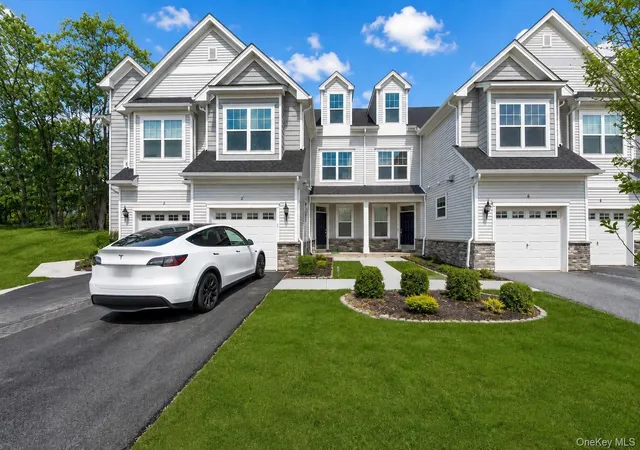 1st image of 4 Kless Ct, Middletown, NY 10940 | MLS# 1033242