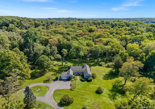 Photo 1 of Sale Pending at 267 Salem Rd, Pound Ridge, NY 10576 | MLS# 1033265 | Listing updated on 2026-09-28