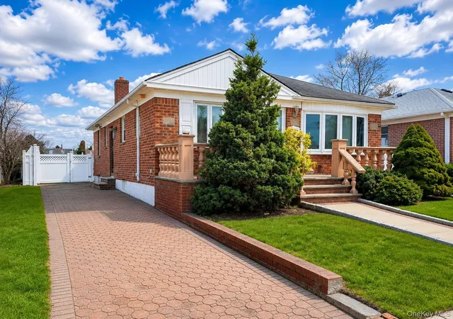 Photo 3 of Sale Pending at 157 08 22nd Avenue, New York, NY 11357 | MLS# 1033269 | Listing updated on 2026-09-12