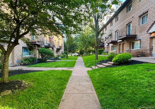 Photo 1 of Sale Pending at 23 Klint Ct, Clarkstown, NY 10954 | MLS# 1033321 | Listing updated on 2026-09-03