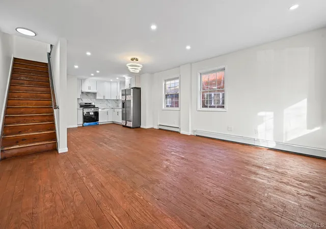 Photo 3 of House for sale at 176-25 133rd Avenue, New York, NY 11434 | MLS# 1033333 | Listing updated on 2026-09-08