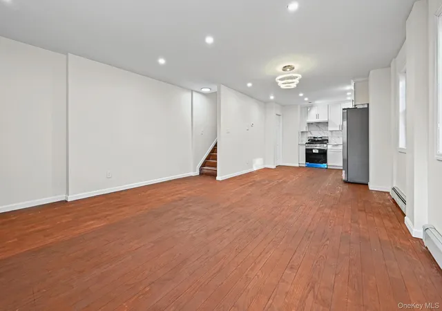 Photo 4 of House for sale at 176-25 133rd Avenue, New York, NY 11434 | MLS# 1033333 | Listing updated on 2026-09-08