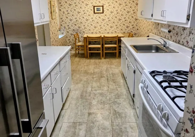 Photo 4 of House for sale at 360 Central Ave #415, Hempstead, NY 11559 | MLS# 1033341 | Listing updated on 2026-08-25