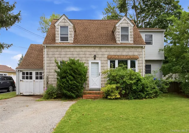1st image of 210 Greenlawn Ter, Babylon, NY 11726 | MLS# 1033347