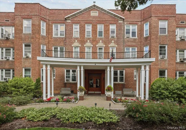 Photo 1 of Condo for sale at 101 Old Mamaroneck Rd #3C7, White Plains, NY 10605 | MLS# 1033354 | Listing updated on 2026-08-04