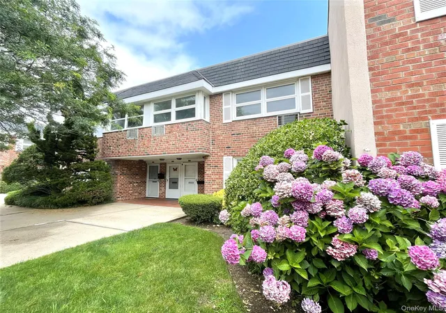 Photo 1 of Condo for sale at 750 Lido Blvd, Hempstead, NY 11561 | MLS# 1033368 | Listing updated on 2026-08-17
