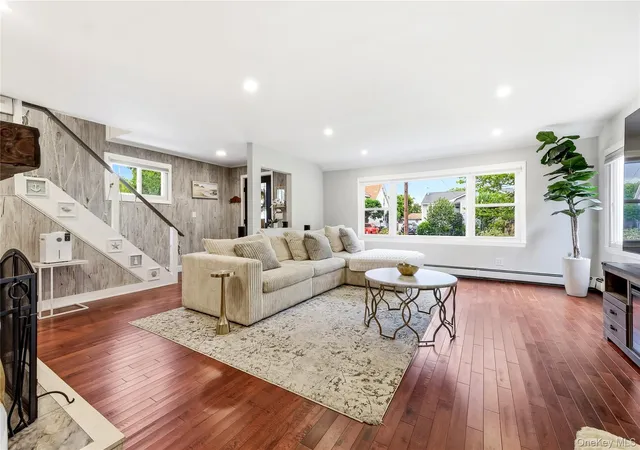 5th image of 12 S Bay Ave, Babylon, NY 11701 | MLS# 1033369