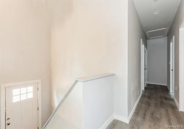 Photo 4 of Single family home for sale at 125 Lynbrook Dr, Brookhaven, NY 11951 | MLS# 1033394 | Listing updated on 2026-08-30