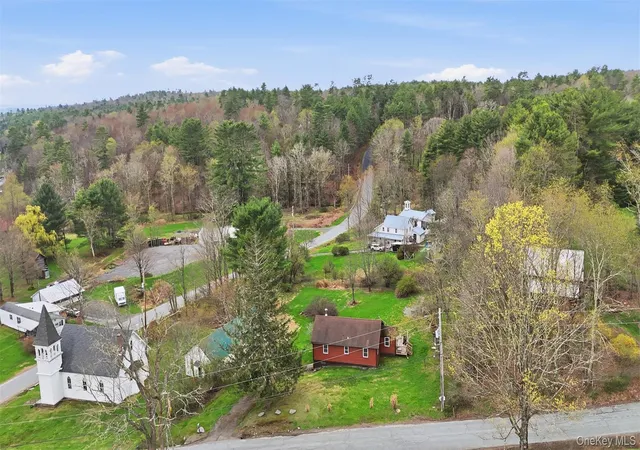 Photo 3 of Single family home for sale at 27 Old County Rd, Cochecton, NY 12726 | MLS# 1033396 | Listing updated on 2026-10-15