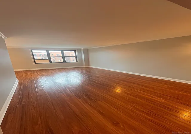 Photo 3 of Condo for sale at 2835 Webb Ave #7C, New York, NY 10468 | MLS# 1033433 | Listing updated on 2026-09-06