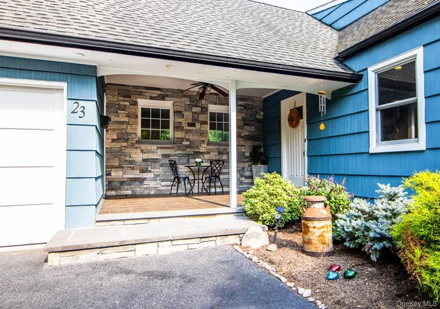 Photo 2 of Single family home for sale at 23 Wheeler Pl W, Clarkstown, NY 10994 | MLS# 1033455 | Listing updated on 2026-10-04