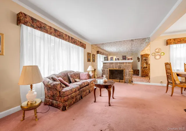 Photo 2 of Sale Pending at 37 Maple Dr, North Hempstead, NY 11040 | MLS# 1033469 | Listing updated on 2026-08-27