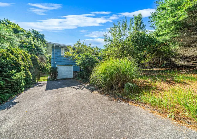 Photo 1 of Sale Pending at 8 Dartmouth Rd, Brookhaven, NY 11786 | MLS# 1033504 | Listing updated on 2026-08-26