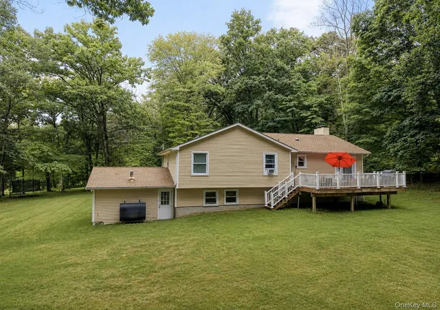 Photo 3 of Single family home for sale at 386 Nashopa Rd, Mamakating, NY 12721 | MLS# 1033524 | Listing updated on 2026-09-08