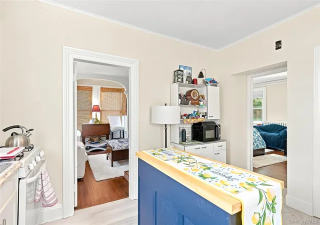 Listing Photo 5 - Condo for sale in building located at 1095 Boston Post Rd, Rye City, NY 10580