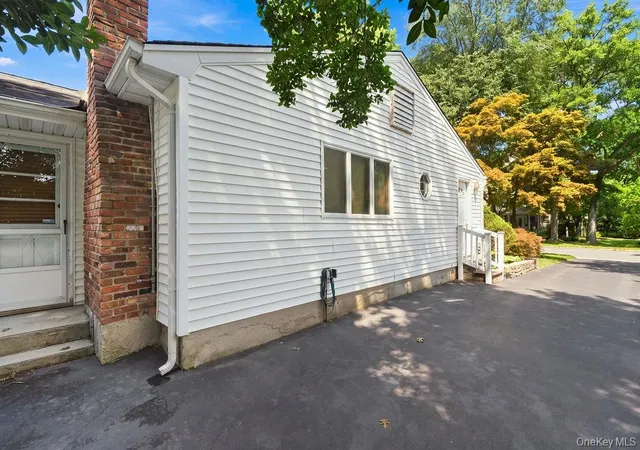 45th image of 22 Gemini Ln, Smithtown, NY 11767 | MLS# 1033550