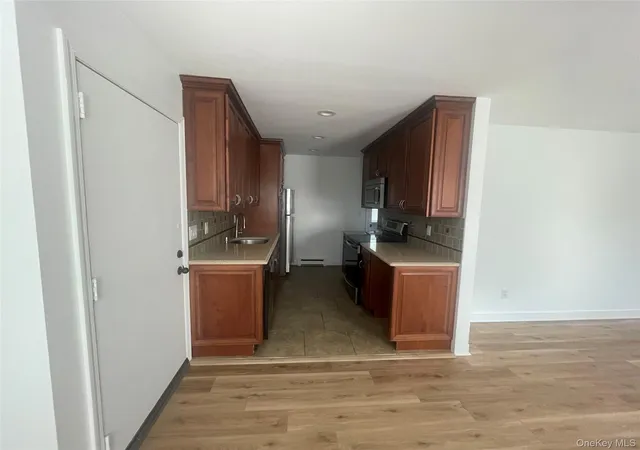 Photo 4 of Condo for sale at 43 Brushy Neck Ln #13, Southampton, NY 11977 | MLS# 1033557 | Listing updated on 2026-08-04