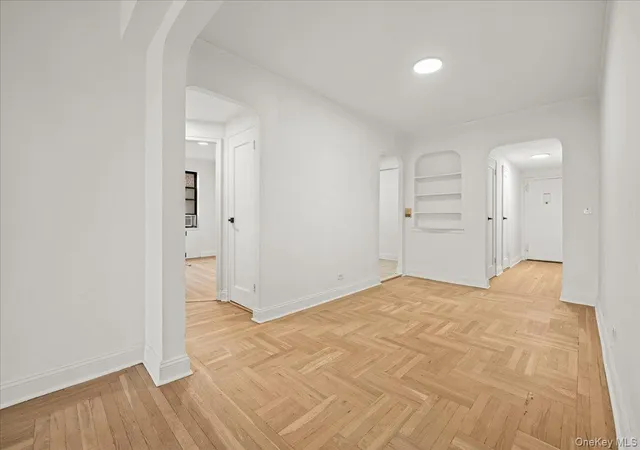 Photo 3 of House for sale at 3015 Riverdale Ave #4E, New York, NY 10463 | MLS# 1033582 | Listing updated on 2026-09-30
