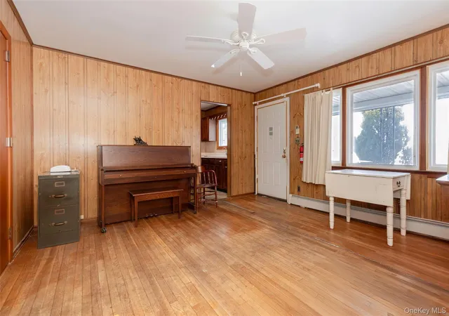 Photo 3 of Single family home for sale at 178 Beach St, New York, NY 10464 | MLS# 1033601 | Listing updated on 2026-10-04