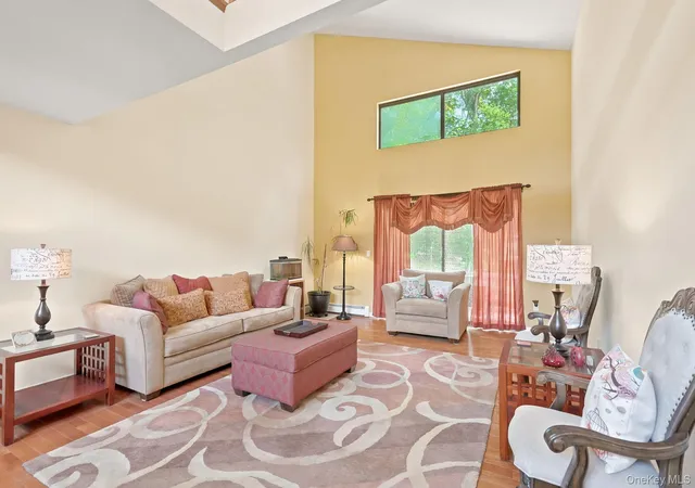 Photo 3 of Sale Pending at 1 Southgate Dr, Cortlandt, NY 10567 | MLS# 1033632 | Listing updated on 2026-09-03