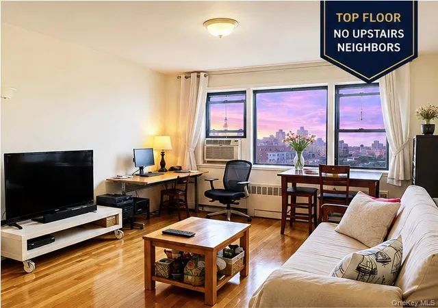Condo for sale at 143-36 Barclay Ave #6C, New York, NY 11355 | MLS# 1033658