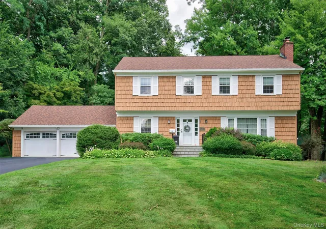 Photo 1 of Sale Pending at 39 Park Dr, Ossining, NY 10562 | MLS# 1033661 | Listing updated on 2026-09-05