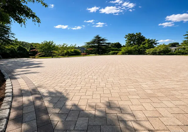 Photo 2 of Mansion for sale at 9 Dock Ln, North Hempstead, NY 11024 | MLS# 1033689 | Listing updated on 2026-08-03