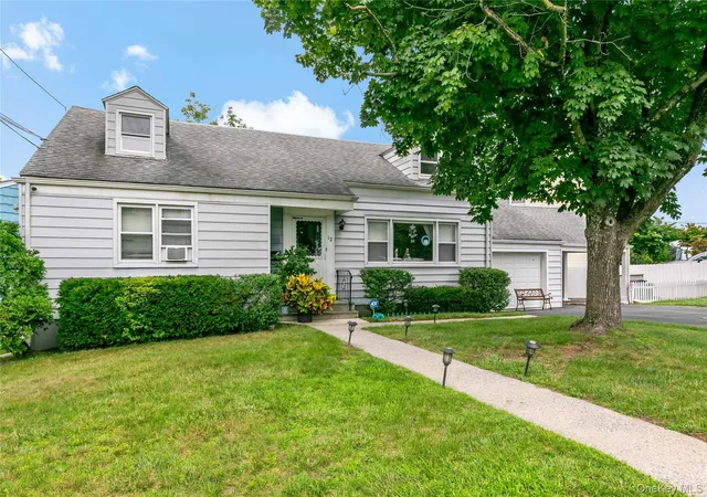 Listing Photo 5 - Condo for sale in building located at 12 Westview Ave, Rye Town, NY 10573