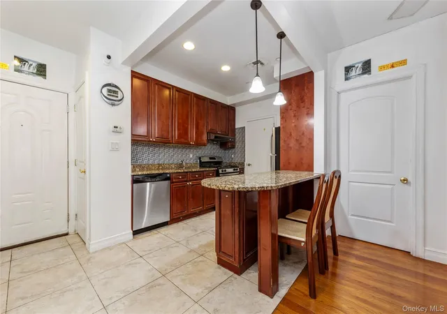 Listing Photo 4 - Condo for sale in building located at 107-16 37Th Ave, New York, NY 11368 - Unit #3B