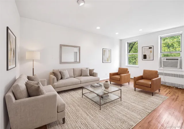 Photo 3 of Condo for sale at 247 Parkview Ave #3P, Yonkers, NY 10708 | MLS# 1033744 | Listing updated on 2026-09-30