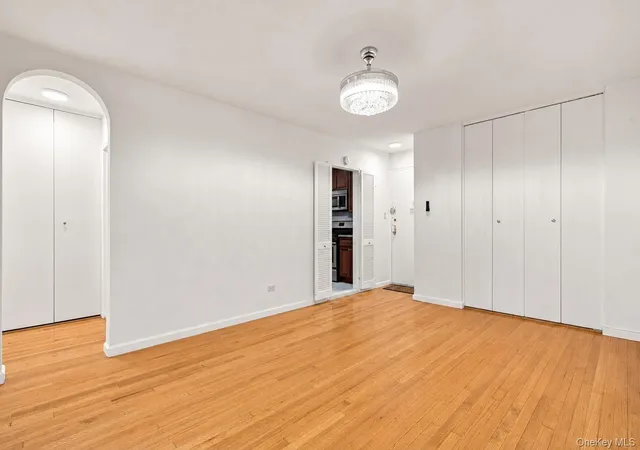 Photo 3 of Condo for sale at 665 Thwaites Pl #3A, New York, NY 10467 | MLS# 1033753 | Listing updated on 2026-08-25