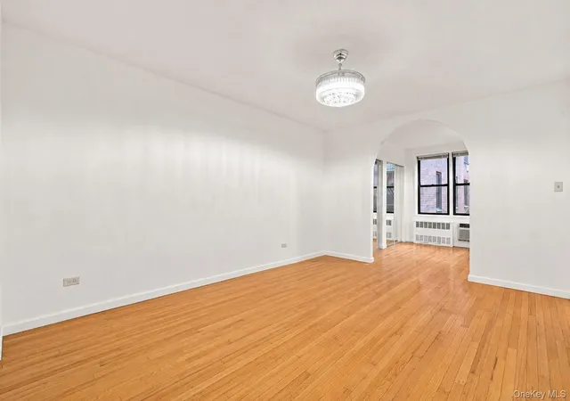 Photo 3 of Sale Pending at 665 Thwaites Pl #3A, New York, NY 10467 | MLS# 1033753 | Listing updated on 2026-09-23