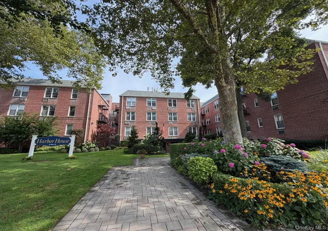 Photo 2 of Condo for sale at 16 Main St #J-2, Hempstead, NY 11518 | MLS# 1033760 | Listing updated on 2026-10-01